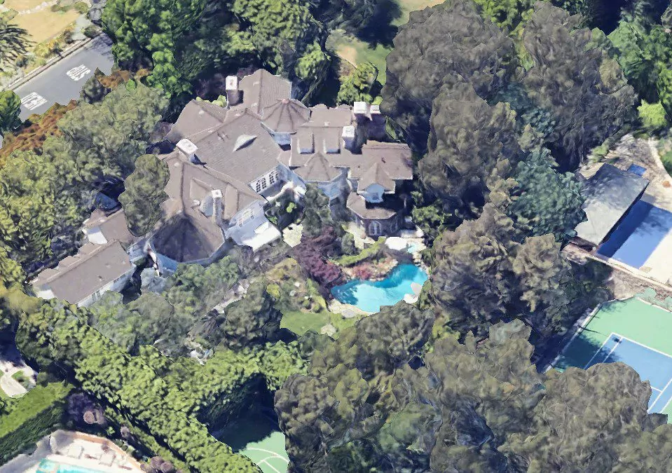 adam sandler house in los angeles 03