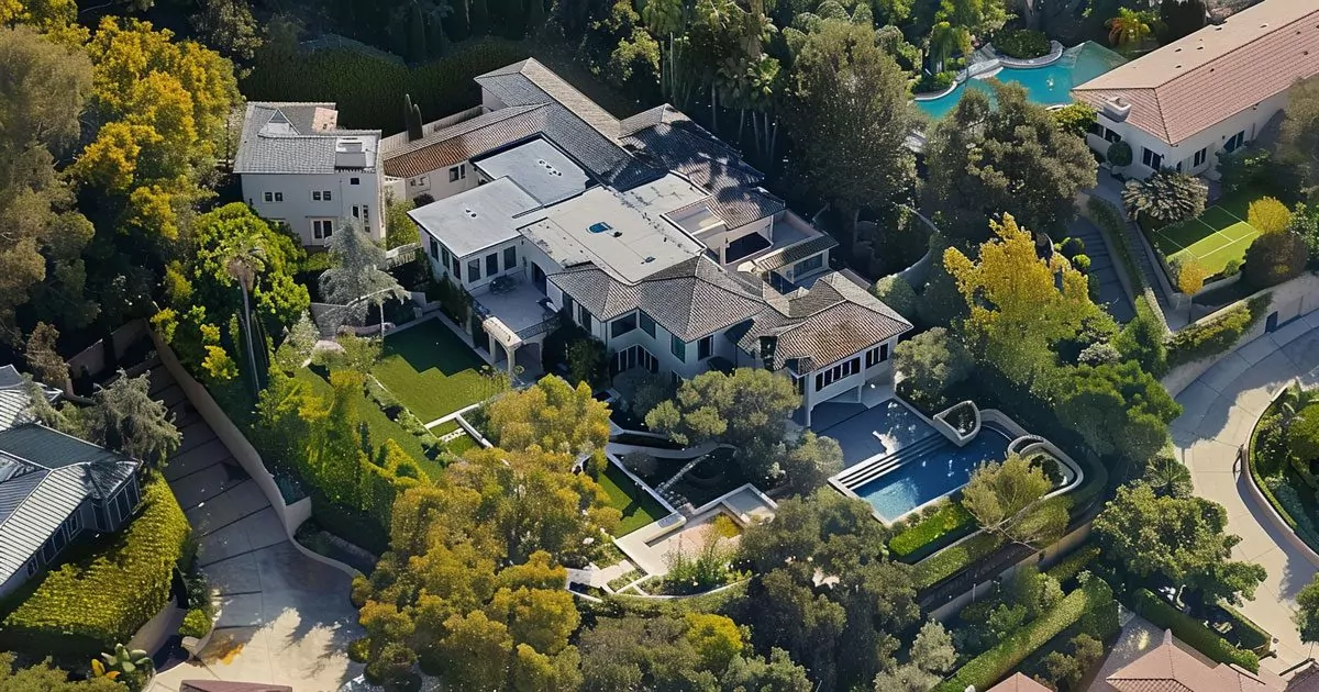 ryan reynolds house in beverly hills