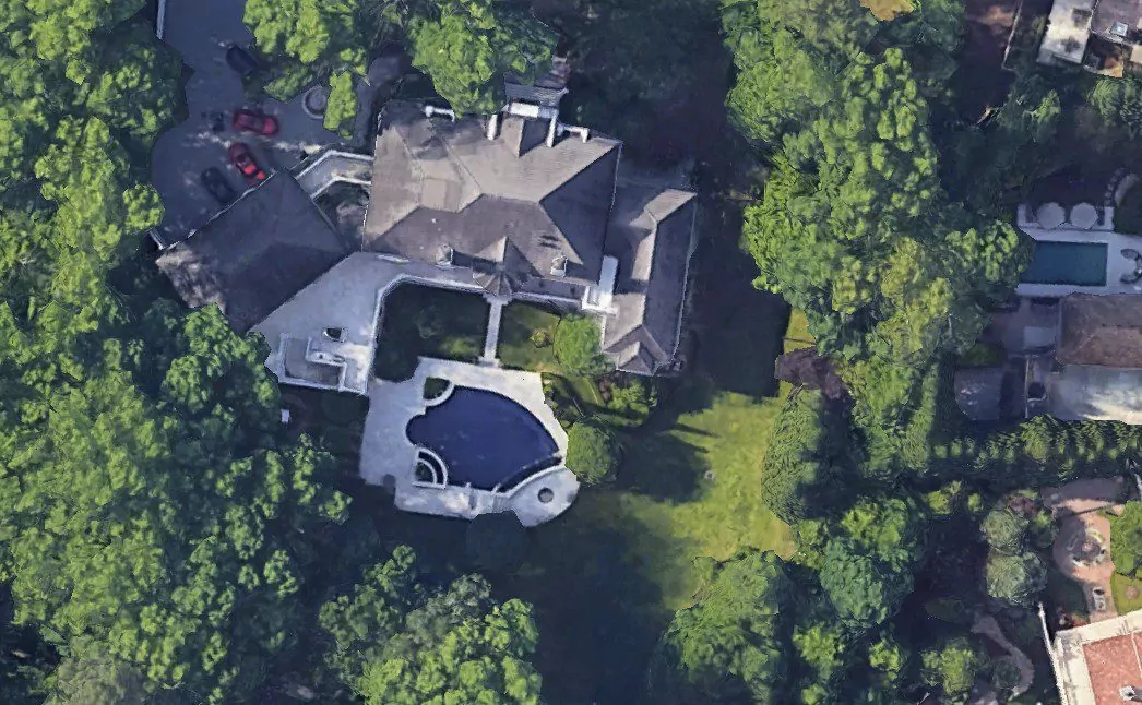 cardi b house in atlanta 02