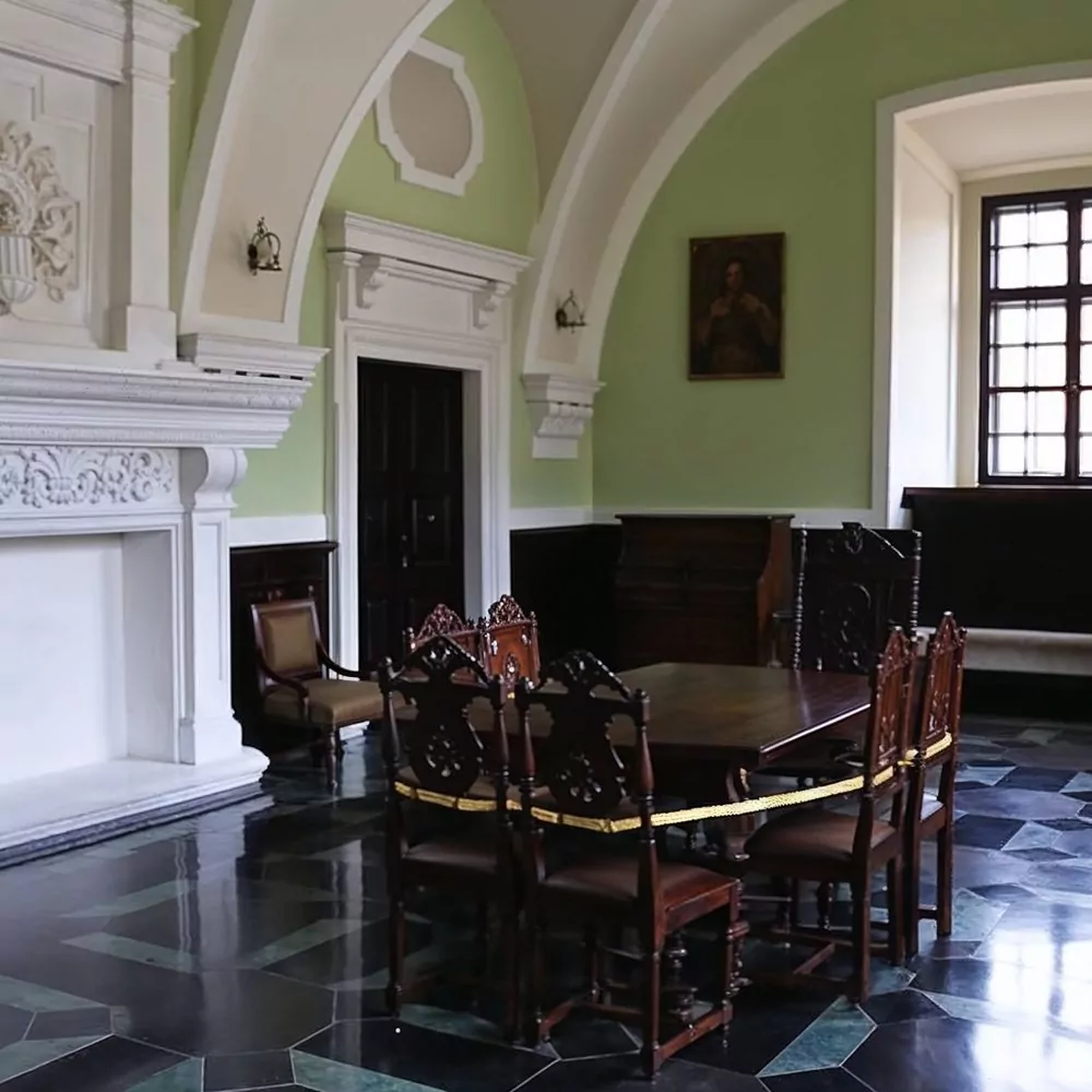 09 formal dining room