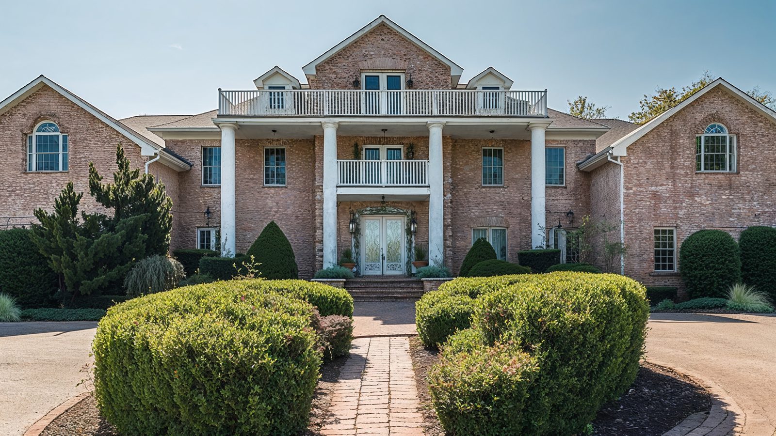 stately brick home in goodlettsville, tennessee